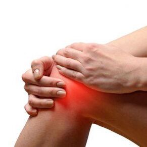 Ο πόνος στις αρθρώσεις μπορεί να προκληθεί από χρόνιους ρευματισμούς